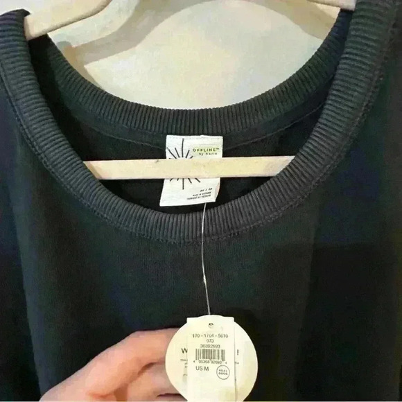 NWT Offline By Aerie Weekend Fleece Cut Out Dress Black Crewneck Size Medium - Picture 6 of 7